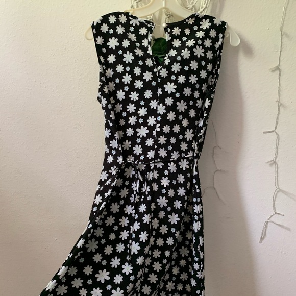 Vintage mod floral dress French brand - Picture 4 of 5